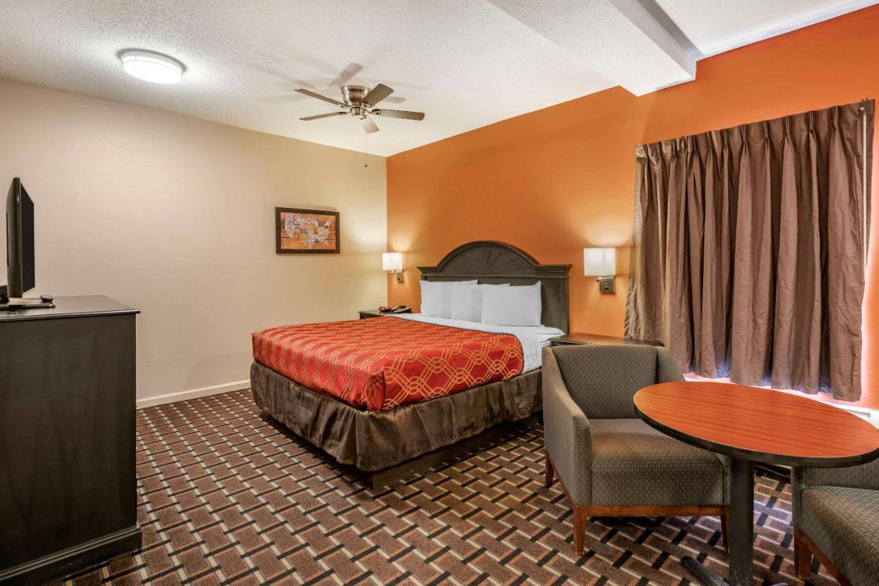 Econo Lodge Inn & Suites Granite City Exterior foto