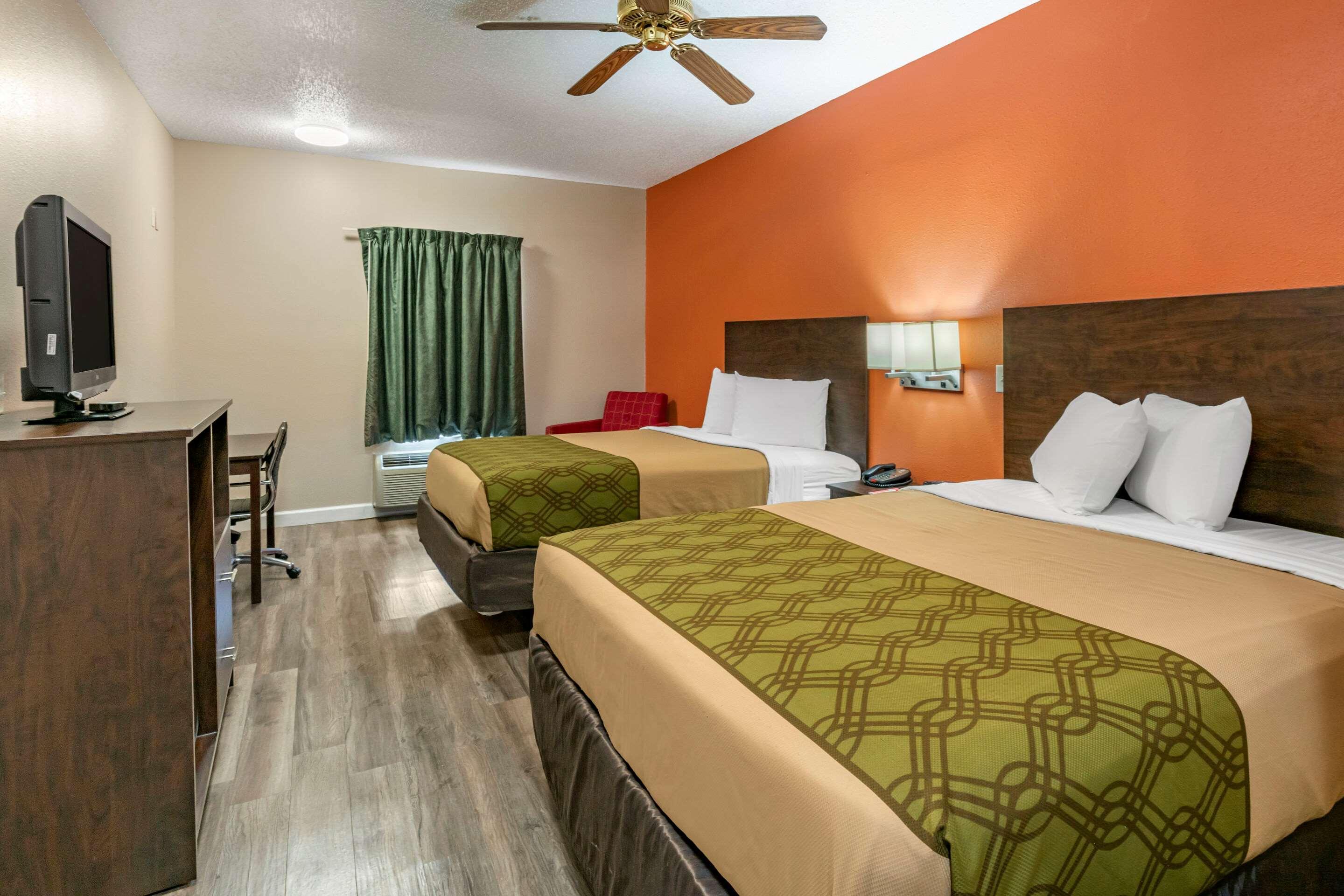 Econo Lodge Inn & Suites Granite City Exterior foto