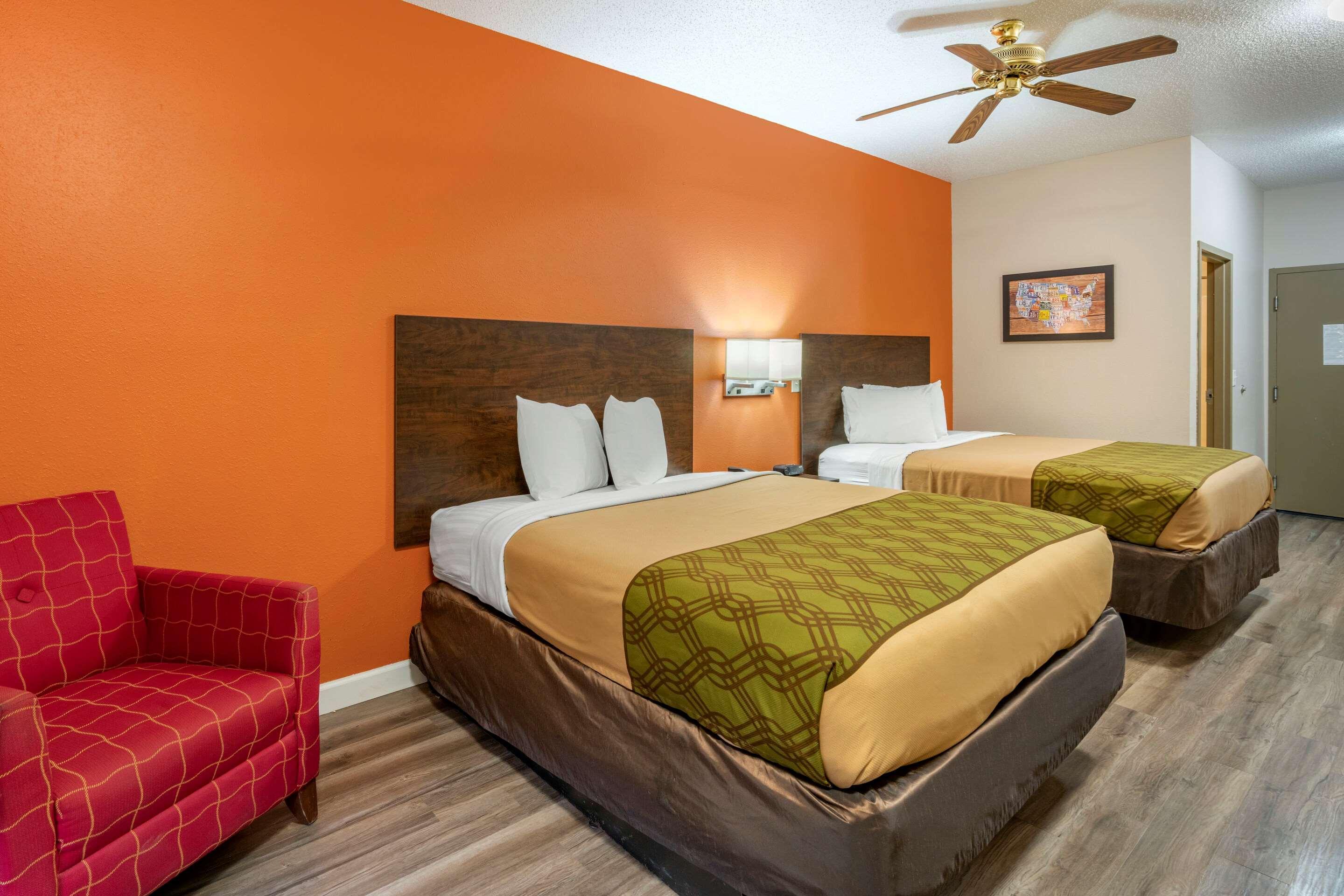 Econo Lodge Inn & Suites Granite City Exterior foto