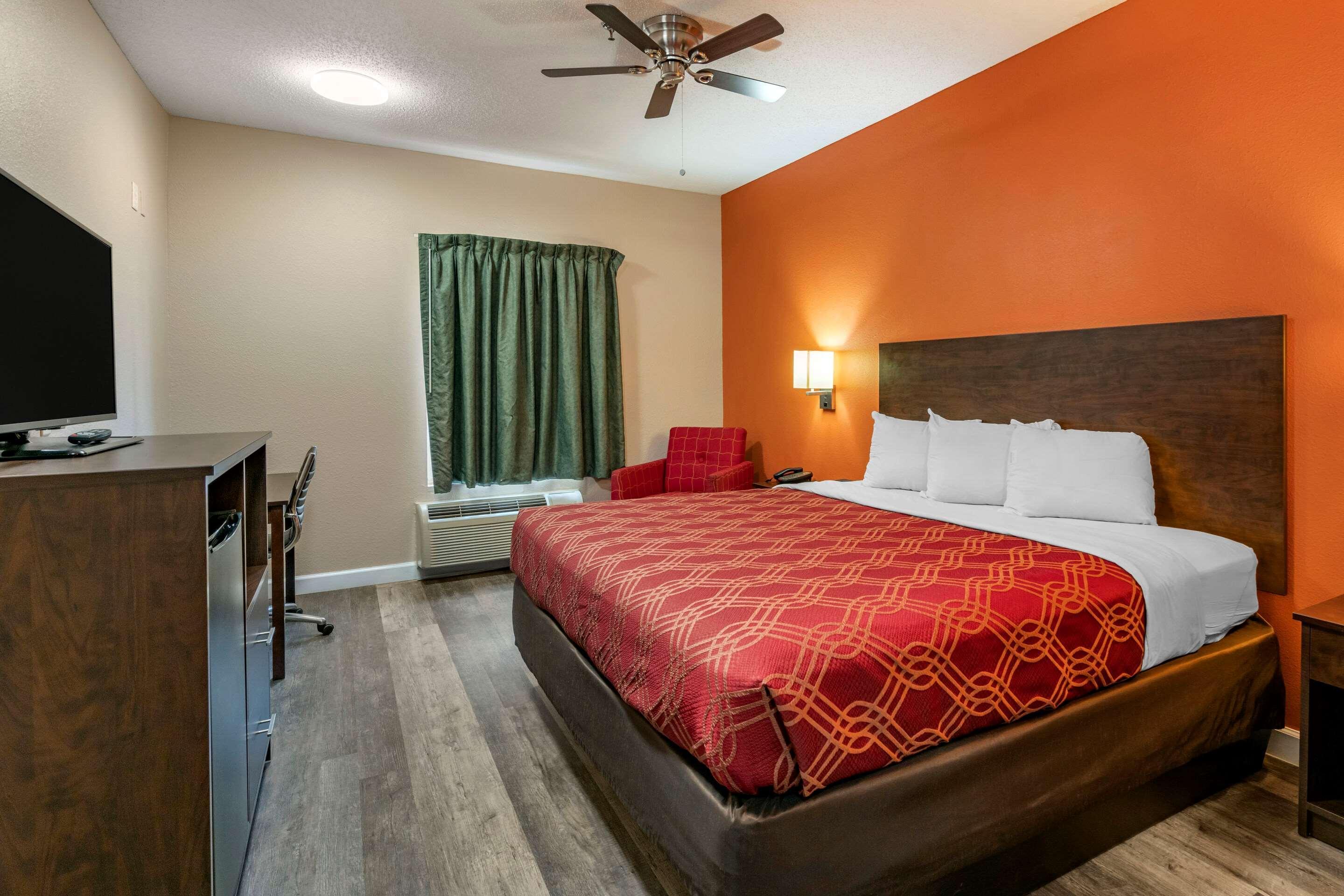 Econo Lodge Inn & Suites Granite City Exterior foto