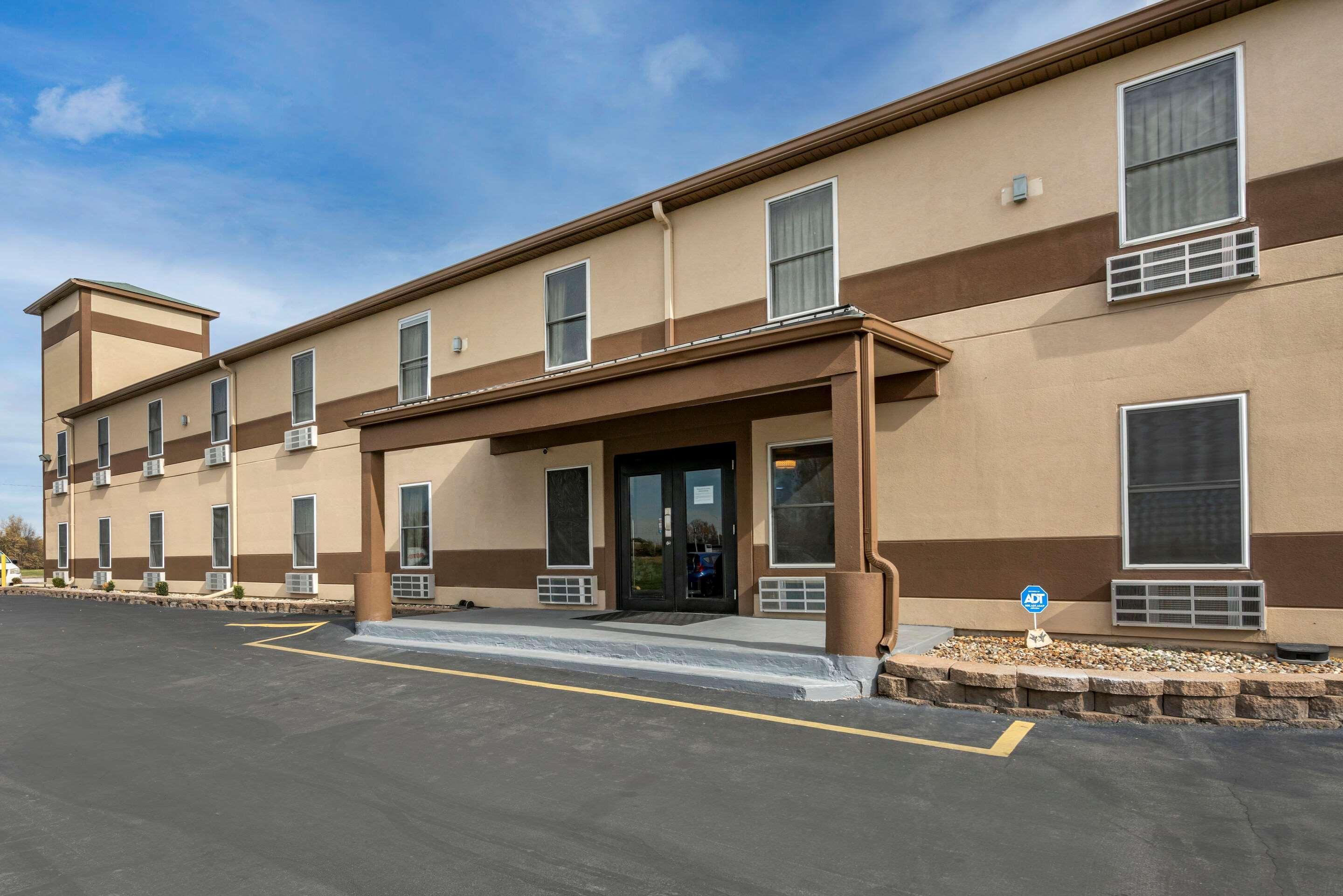 Econo Lodge Inn & Suites Granite City Exterior foto